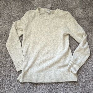 J. CREW - NWT heathered ivory sweater